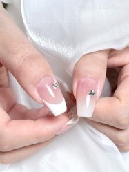 -Fanni美甲美睫皮肤管理