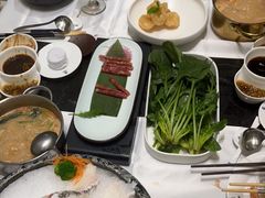 -红鼎豆捞·非遗鲍皇汤火锅(宝丰路店)