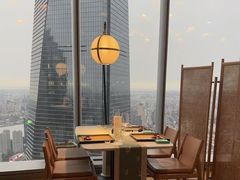 -雲上錢屋·地标景观(上海中心店)
