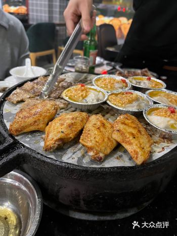 食材选择多，烤生蚝真的正！