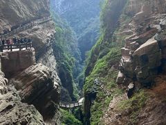 -龙水峡地缝景区