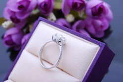 -威德钻石-克拉钻大本营(南京东路店)