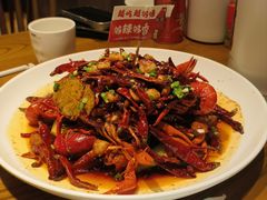 -爱碗亭·鲜炒湖南菜(壹城中心店)