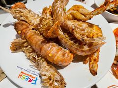 -领鲜活海鲜榴莲自助火锅(东门店)