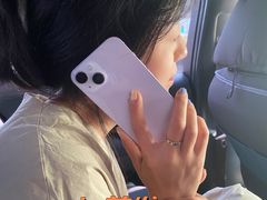 -Apple零售店(华贸购物中心店)