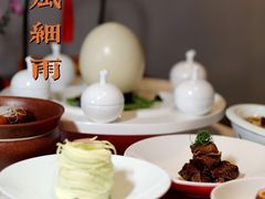 -荷风细雨·中国茶宴(世纪大道店)