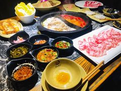 菌汤鸳鸯锅-渝味晓宇火锅(合川路店)