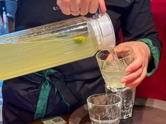 -新白鹿餐厅(滨江银泰店)