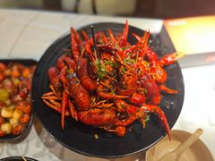 -巴厘龙虾·榜首油焖大虾(音乐学院·沿江酒馆店)