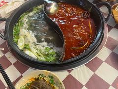 -赵美丽·重庆社区火锅·直营店(火车东站·中豪国际店)