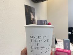 -HUGS coffee(东区店)