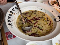-江渔儿酸菜鱼(万科东荟城店)