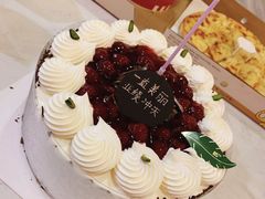 樱桃黑森林蛋糕-85度C(深圳佳宁娜店)