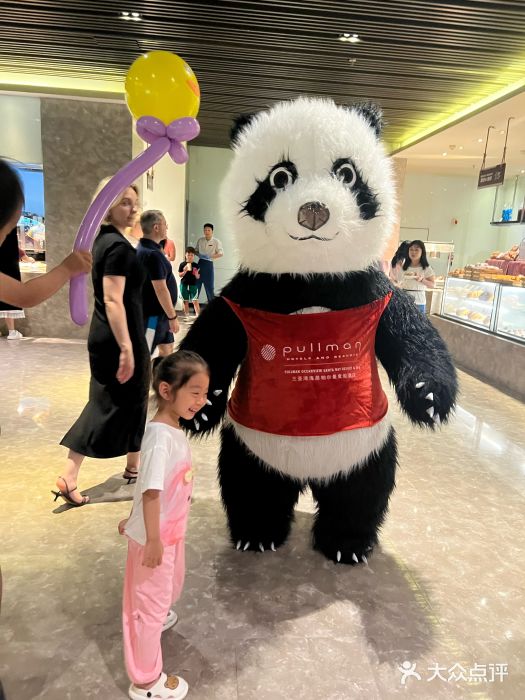 三亚湾海居雅高铂尔曼度假酒店图片