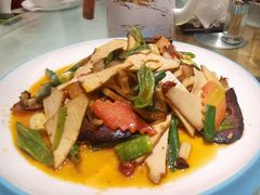 -谢师酒家