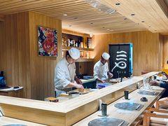 -麦MUGI铁板烧日式料理