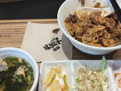 -熊吞·大碗丼烧肉饭(西市场嘉华店)
