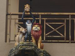 -王府井奥莱临潼小镇(临潼店)