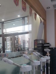 -靓芙泉专研痘痘肌