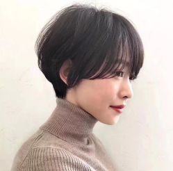 -BM SALON
