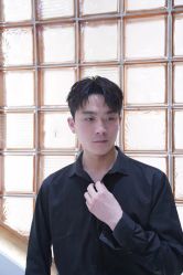 -一家只做男发烫染的店