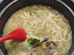 -沁麦源过桥米线(总店)