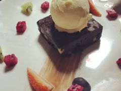 -HIGH FIVE哈福手工汉堡(桂林路店)