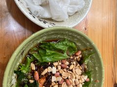 -余庆小吃(小吃一条街店)