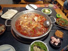 -小饕荟雅安贡椒鱼鲜馆(广福桥店)