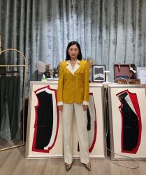 -红领RED COLLAR西装定制体验中心