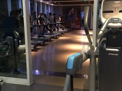 -一兆韦德健身(慧芝湖店)