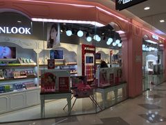 门面-4iNLOOK美瞳店(龙之梦购物中心虹口店)