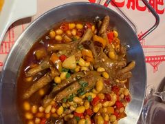 -肥肥虾庄·金牌油焖大虾(汉街SKP店)
