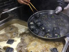 -黑色经典臭豆腐·湖南特产(步行街店)