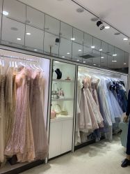 -予白婚纱礼服馆