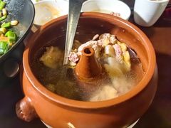 -怡得饭庄·30年老店·宋大妈昆明菜