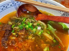 酸菜牛腩粉-三两粉(深圳壹方城店)