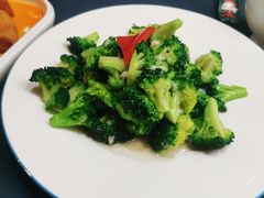 蒜蓉西兰花-伊带伊路新疆美食府(呼家楼店)