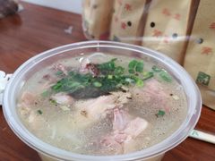 -燕子煨汤(山海关路店)