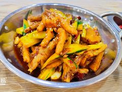 -江城燕子大排档(江汉路步行街店)