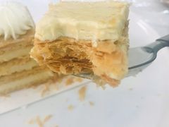 貓山王榴蓮-BanCake·法式千层·拿破仑專門店