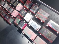 -ROG玩家国度(美罗城店)