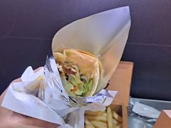 -YallaYalla丫拉中东料理小吃·清真(太古里店)