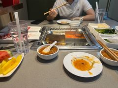 -海底捞火锅(杭州滨江九宜城店)