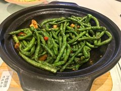 -万龙洲海鲜(大兴绿地缤纷城店)