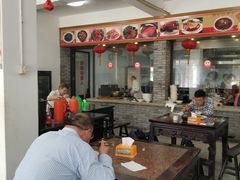 大堂-张一品食府