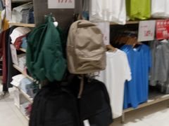 -优衣库(红谷滩万达店)