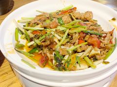 滇兵埋锅肉-茶花妹子云南餐厅(北大店)
