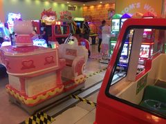 -汤姆熊欢乐世界 · 弹珠机(销品茂店)