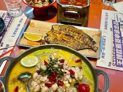 -神府路壹号·海鲜烧烤·砂锅粥·锅物(三坊七巷店)